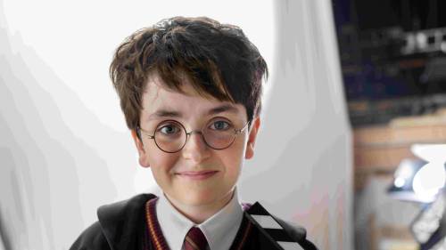 Ecco il nuovo Harry Potter. Fatto il primo ciak della serie