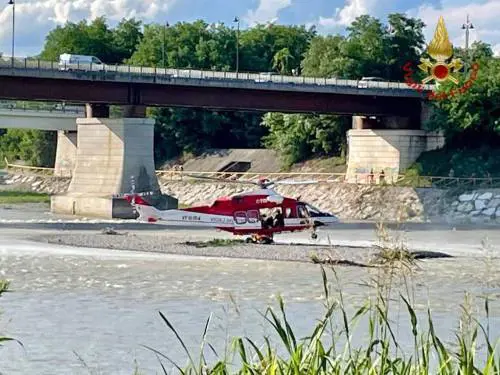 Cade nel Piave e viene schiacciata da un masso: 15enne morta per un selfie