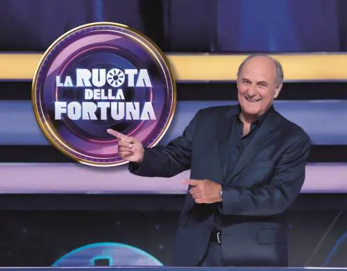 L'estate difficile della Rai  e quella luminosa di Canale 5