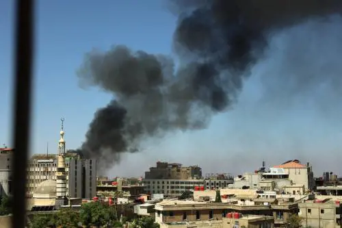 Israele bombarda la Siria: "Per difendere i drusi"