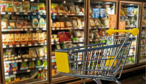 Estate, ecco come fare la spesa in modo intelligente: cosa c'è sa sapere