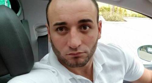 Vladimir Radu, morto dopo aver ricevuto un pugno in faccia nel tentativo di difendere il figlio minorenne (Foto Social)