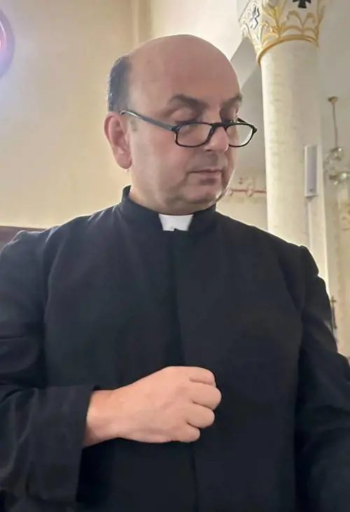Il parroco argentino a Gaza da trent'anni: "Vado avanti, resto vicino alla mia comunità"