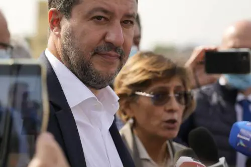 La guerra tra magistrati sulla pelle di Salvini