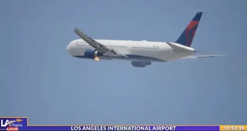 L'incendio al motore, poi il rientro: paura sul volo Delta