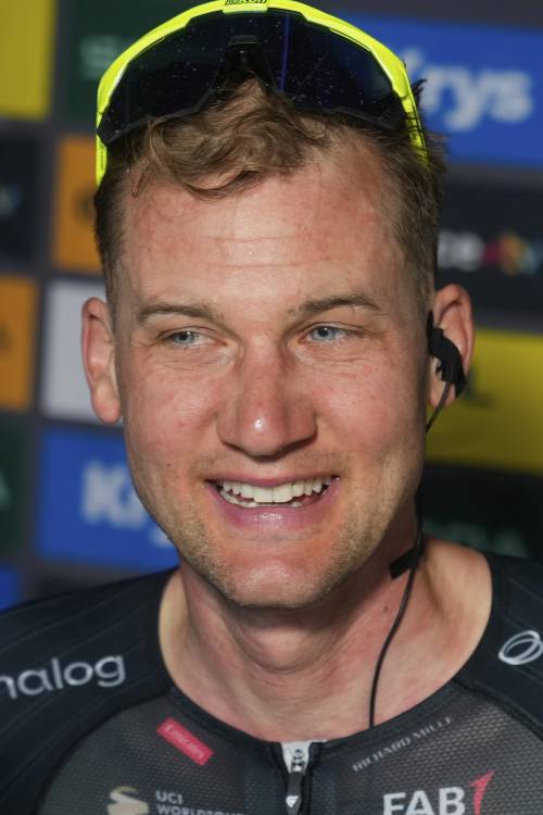 Vince Wellens ma il Tour è sempre più giallo Pogacar
