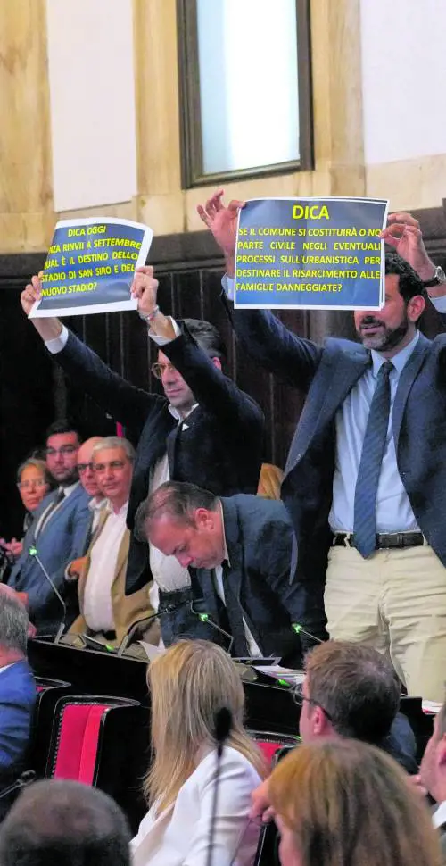 Milano, una città sospesa: "Prepariamoci al peggio"