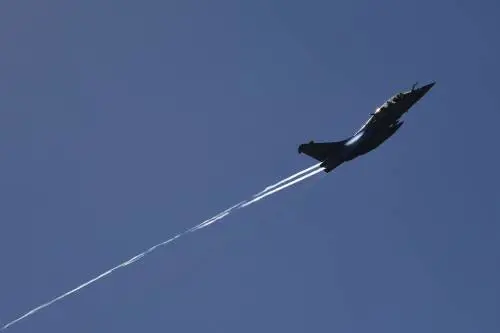 "Abbiamo perso un Mirage": cosa è successo al caccia francese sui cieli di Kiev