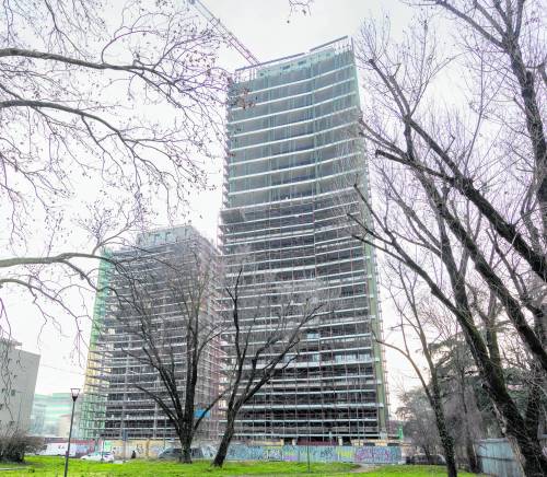 Il gup manda tutti a processo per le Park Towers di via Crescenzago