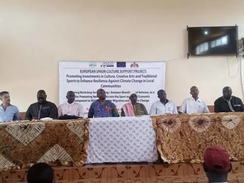 Foto dal profilo Facebook di Gambia Wrestling Association