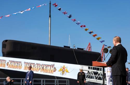 L'Armata rossa preme sul Donetsk. Evacuati in 5mila, famiglie e bambini
