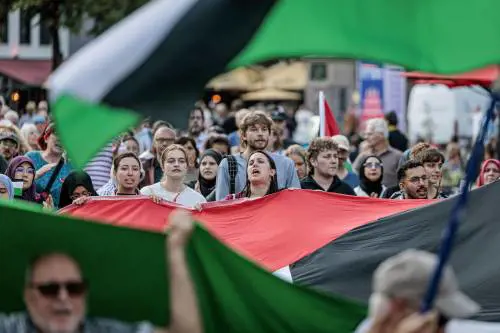 Dopo Parigi cresce il fronte contro Israele: Berlino e Londra pensano alla svolta