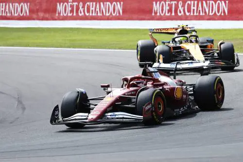 F1, a Spa pole per Norris, terzo Leclerc, Hamilton subito fuori. A Verstappen la sprint race