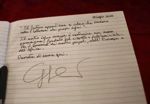 La scommessa di Giorgia tra duelli, guerre e povertà. "Credere nei propri sogni"