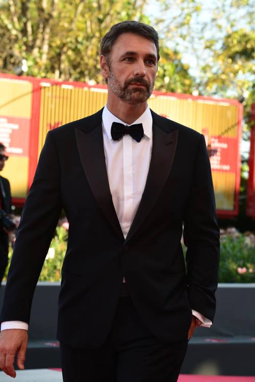 Audio rubati a Raoul Bova, pronte le denunce. Chi c'è nel mirino dell'attore