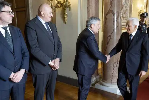 Non solo Mattarella: da Tajani e Crosetto agli altri politici, chi c'è nella lista nera di Mosca