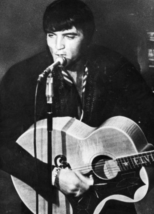 Elvis Presley, il re del rock'n'roll