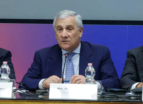 Patto tra i Berlusconi e Fi. Pier Silvio: non mi candido