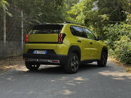 Fiat Grande Panda: guarda la gallery della citycar elettrica