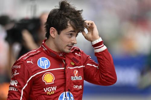 Tutti spiazzati, Rossa compresa. E Leclerc regala la super pole