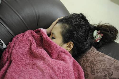 "Rovini il tuo cervello ogni notte (senza saperlo)": ecco il vero nemico del sonno e della salute