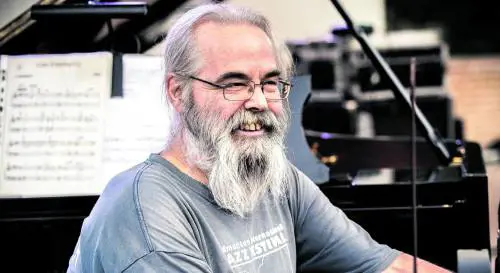 "Faber cantava bene perché ascoltava il jazz con Tenco. Che ridere Jannacci. Mia Martini splendida e tormentata"