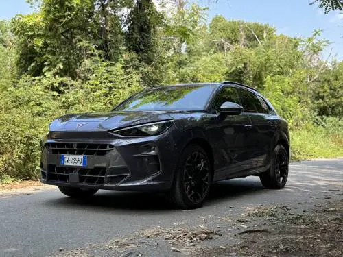 Cupra Terramar e-Hybrid: guarda il video del nuovo SUV ibrido