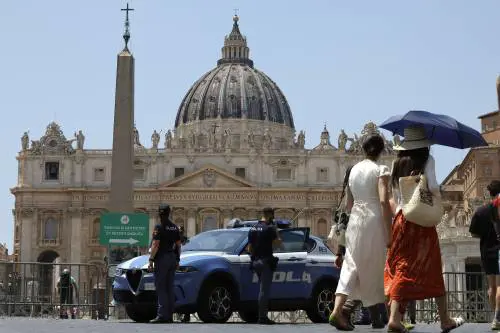 Forze armate e polizia: firmati i contratti dopo 7 anni di stallo: cosa prevede l'accordo