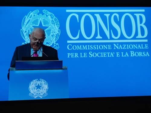 Consob: l’intelligenza artificiale migliora la vigilanza sui mercati, ma serve il controllo umano