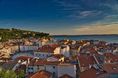 La Slovenia tra le mete turistiche più amate nel 2025: 7 spiagge meravigliose da visitare