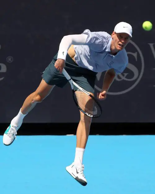 Sinner annienta Auger-Aliassime e vola in semifinale a Cincinnati