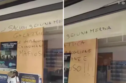 "Imbroglione, mafioso, mer...". L'assalto a una sede della Lega e gli insulti choc contro Salvini