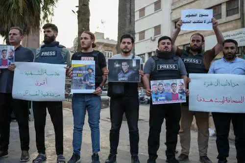 Altri sei giornalisti uccisi Israele: "Solo terroristi"