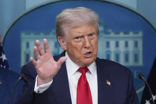 Con Trump basta aiuti. Sulle forniture di armi a Kiev ora l'Europa supera gli Usa