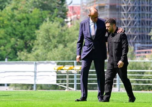 Tra speranza e paura Zelensky adesso apre. "Territori? Vedremo"