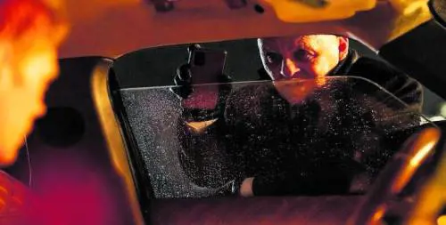 Con Anthony Hopkins anche un’auto fa paura