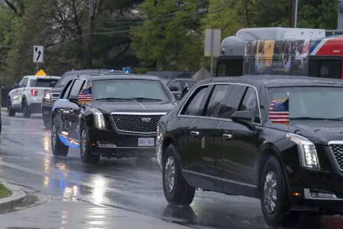 Cos'è la "Bestia": la super auto di Trump che ha ospitato anche Putin