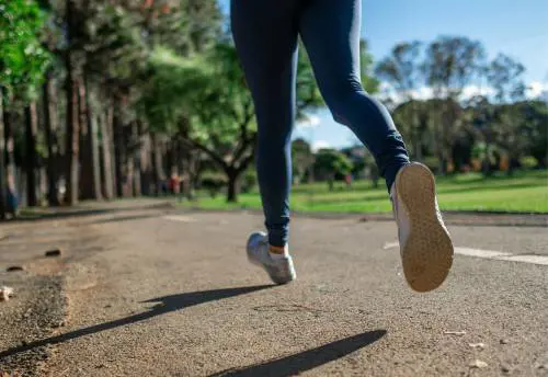 Fartlek 5-2-4: la camminata che migliora la forma fisica e fa bene al cuore