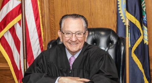 Il giudice Frank Caprio (Foto social)