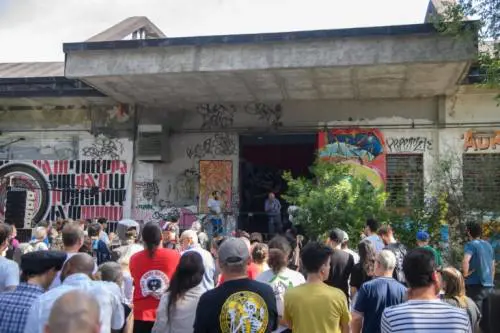 Il costo di 31 anni di occupazione