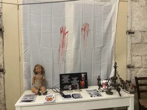 Il killer dei treni, il biondino e le Bestie: una mostra sul true crime per riflettere