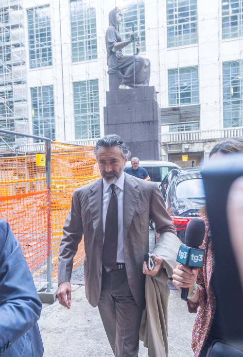 Anatomia del 6-0. Così la procura ha perso la partita degli arresti