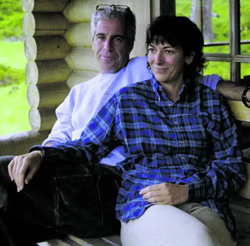 Maxwell, sollievo Maga. I Dem: "Vuole la grazia"