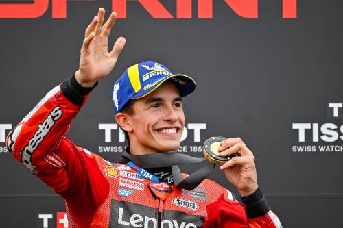 Marquez ingordo vince la Sprint n°13
