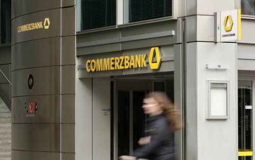 Commerz, Unicredit al 26%. Berlino rimane in trincea