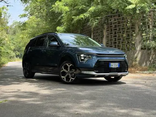 Kia Niro Tri-Fuel: guarda il video del crossover ibrido e anche GPL