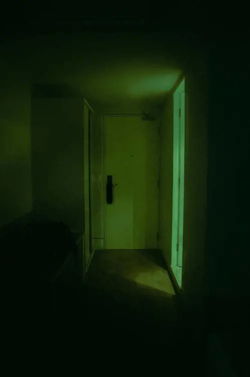 Occhi ai segni sulla porta, possono essere stati lasciati dai ladri: come sapere se la casa è in pericolo