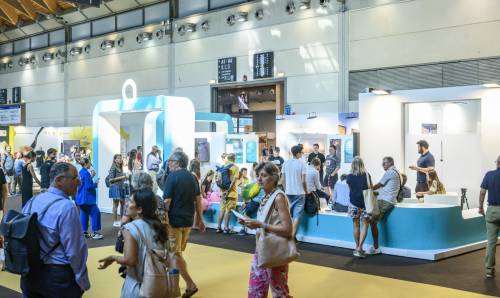 Grande affluenza di pubblico e di ministri allo stand Acea per la 46ª edizione del Meeting di Rimini