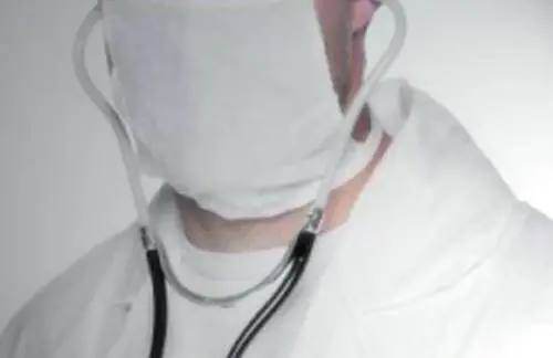 Abusi sessuali su donne "selezionate". Medico 42enne condannato a 10 anni