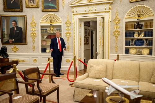 Marmi, oro, salone da ballo: come cambia la Casa Bianca di Trump
